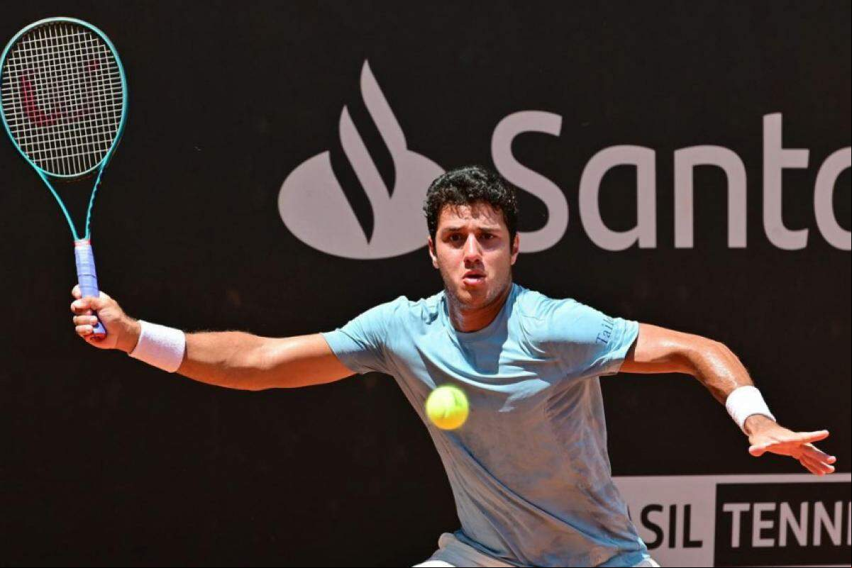 Mateus Alves, 271º da ATP, venceu ex-número 16 do mundo