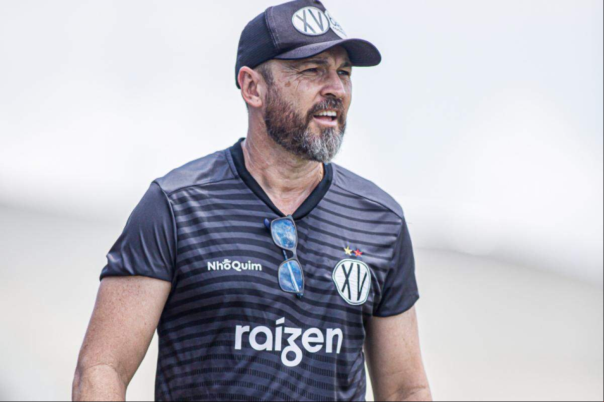 Moisés Egert durante treino no Barão: recomeço