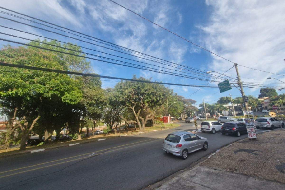 Chegada de frente fria pode provocar chuvas isoladas e elevar umidade na RMC entre quinta (22) e sábado; temperaturas seguem estáveis.