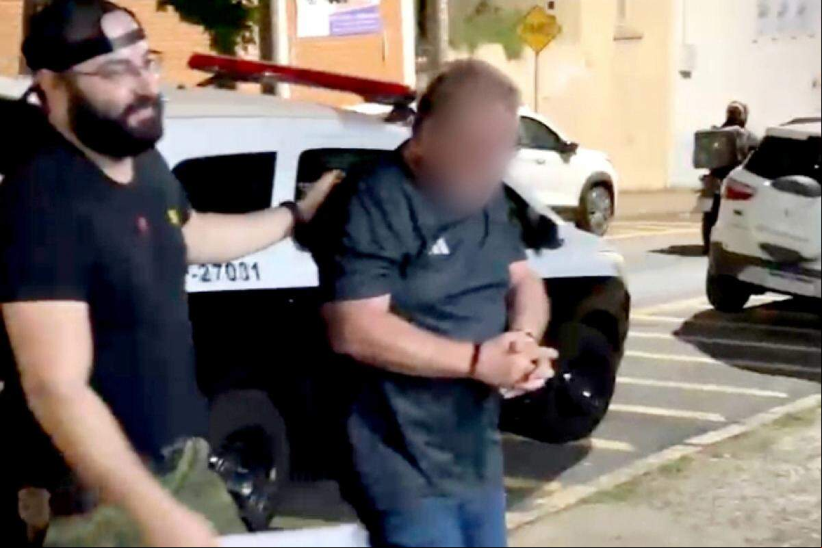 O médico foi preso em flagrante e vai ar por audiência de custódia.