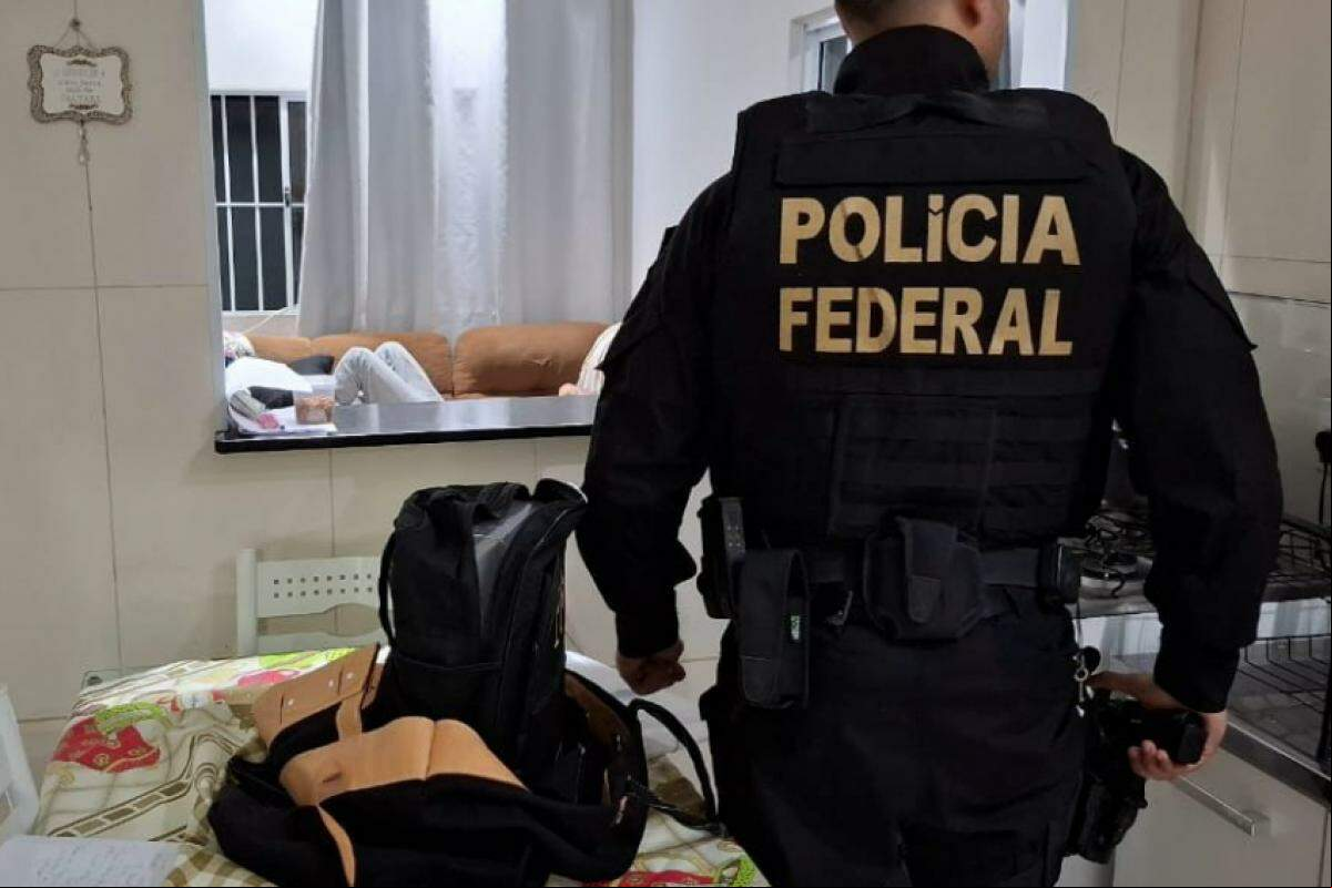 Elísios II mira envolvidos em ataque a avião pagador no RS, com 21 mandados de prisão no total.