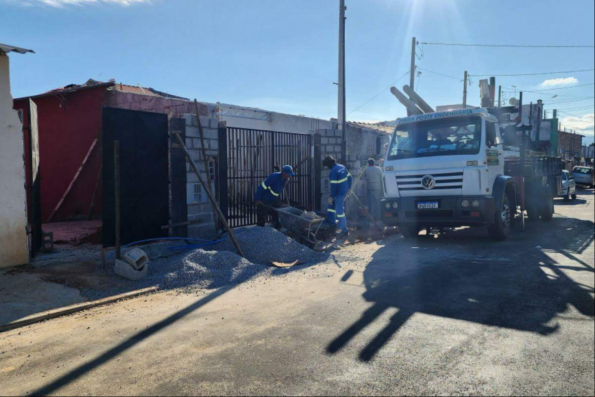 Reparo está sendo executado por equipes da própria Prefeitura