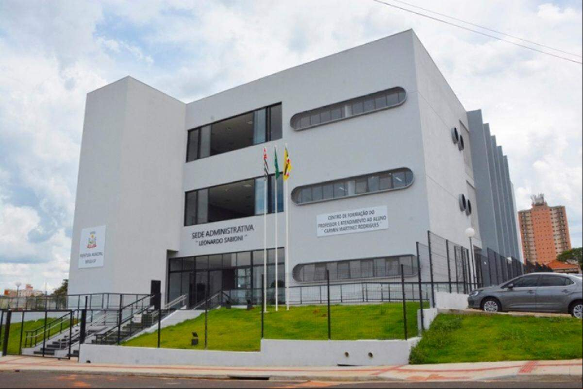 Testes para motoristas e operadores ocorrem no sábado; demais convocados devem se apresentar para formalizar contratos