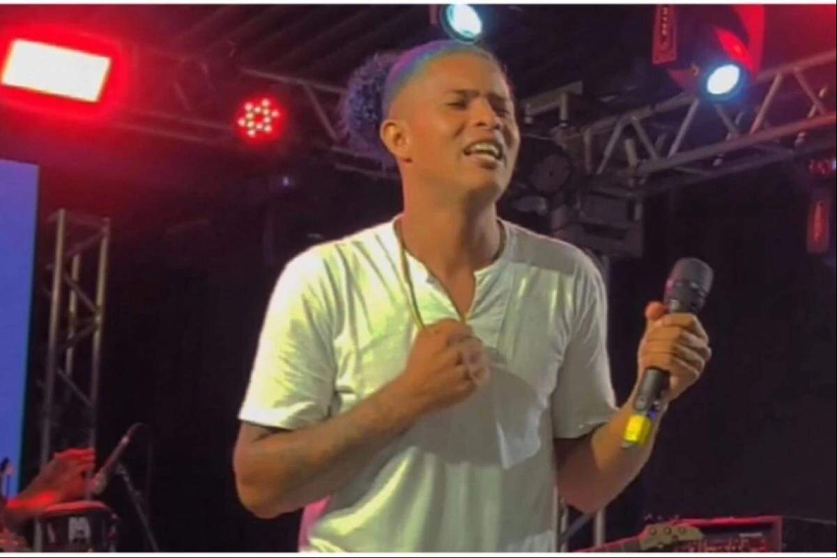 Cantor Lucca Makezi tinha 27 anos