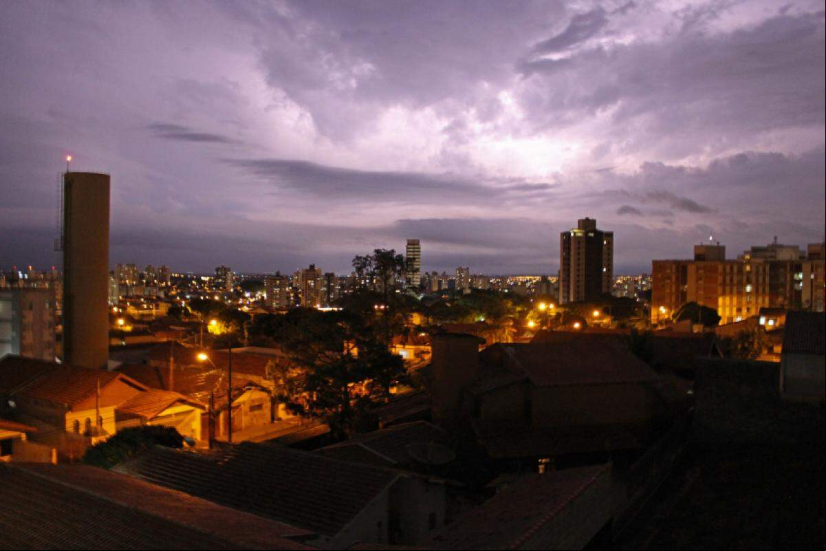 há possibilidade de ocorrência de temporais isolados, que devem se estender até sexta-feira (7)
