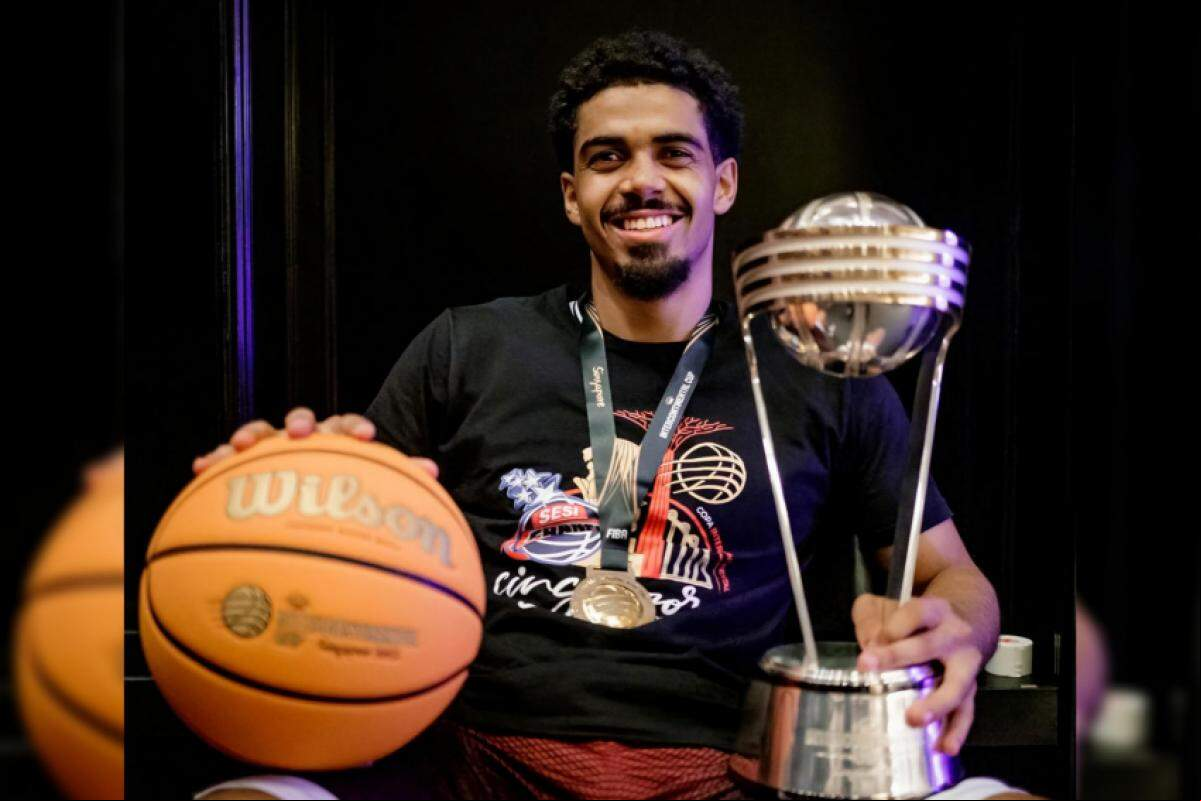 Alexey Borges, ainda pelo Sesi Franca Basquete, antes de jogar no Flamengo