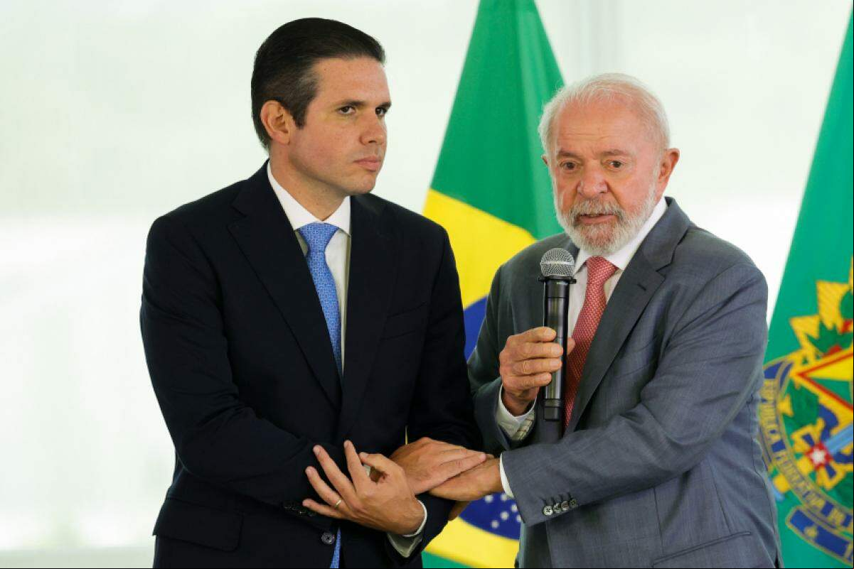 O petista participou neste domingo (1º) da convenção que oficializou o prefeito do Recife, João Campos, na presidência nacional do PSB.